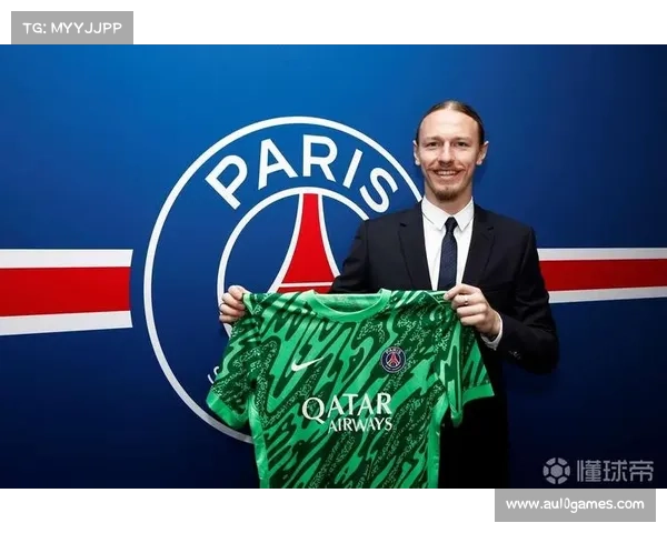 雷恩门将萨福诺夫对阵巴黎时多次关键扑救，虽败犹荣。